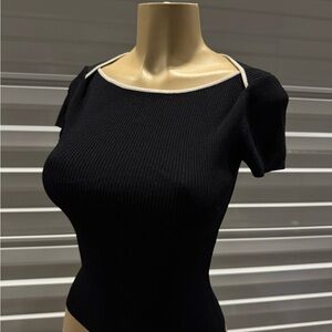 Black Ribbed Short Sleeve Top